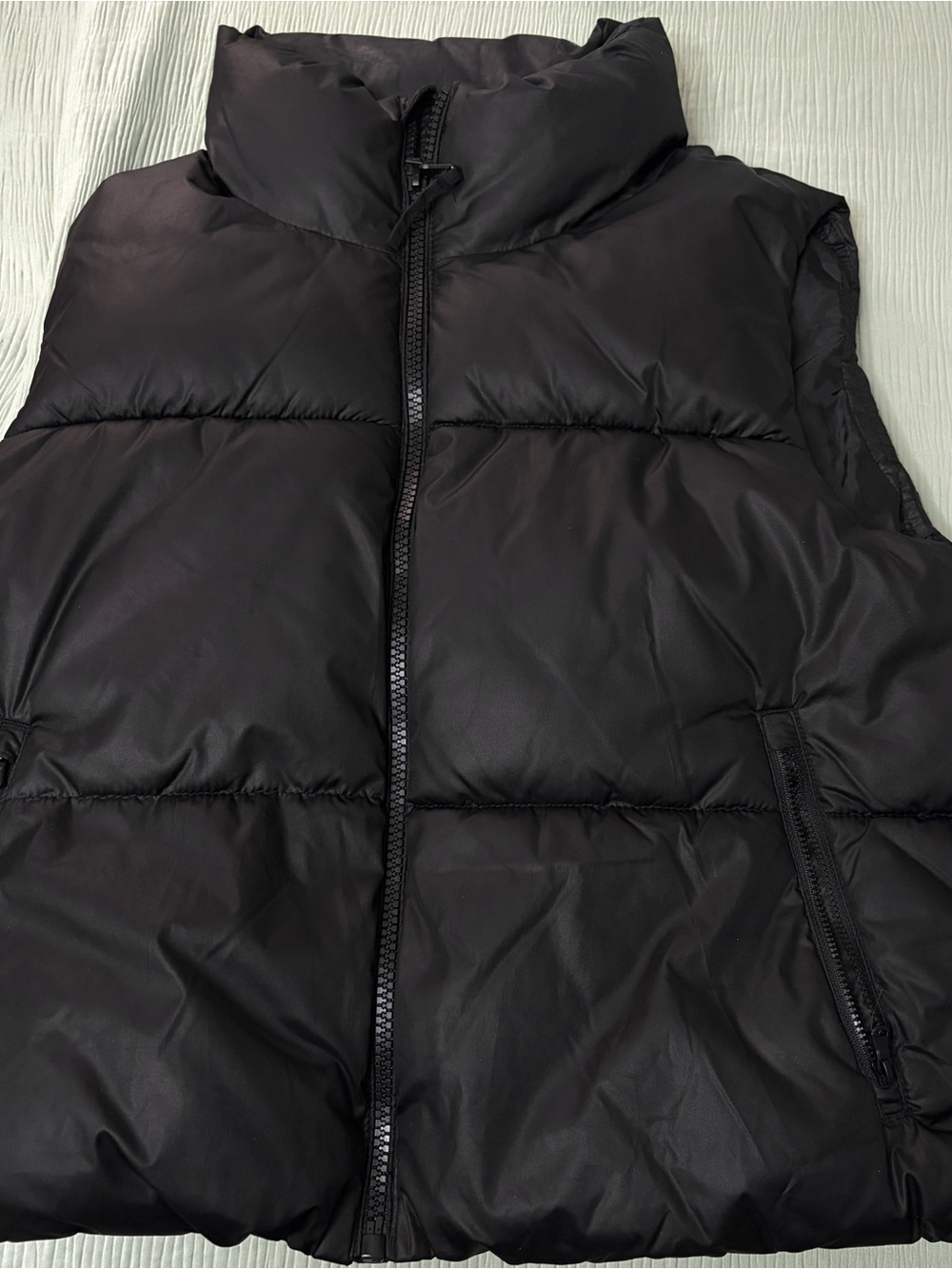 Old Navy Black Quilted Puffer Vest